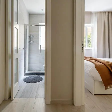 Chic And Modern With Yard Ldem1-2 Lejlighed Sliema