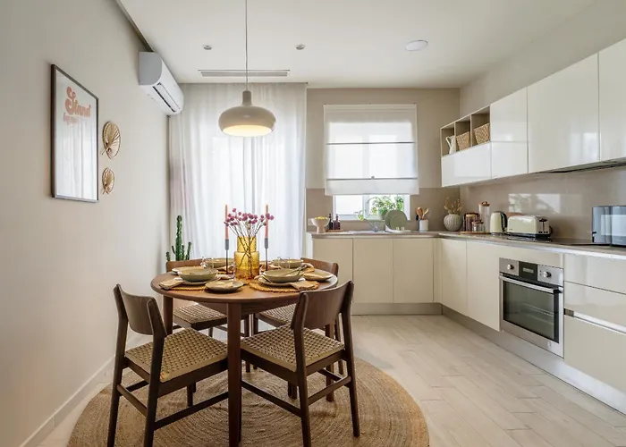 Chic And Modern With Yard Ldem1-2 Appartamento Sliema